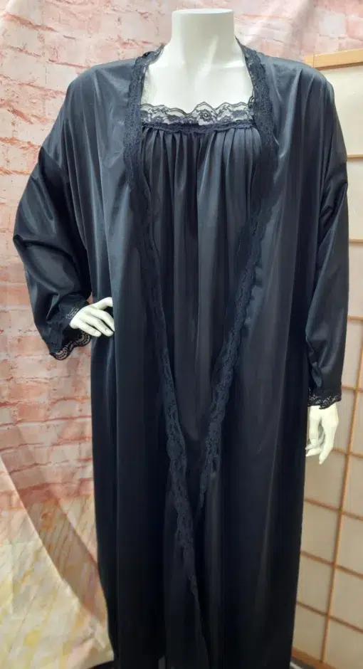 Lisa's Lacies Sweet Dreams Negligee Wrap Combo - Image 4