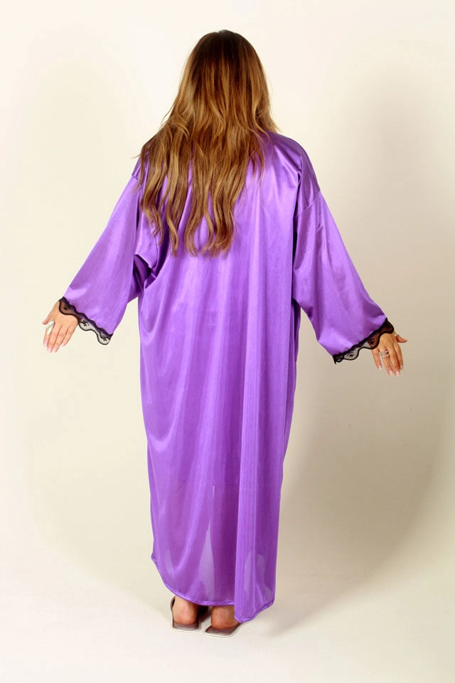 Lisa's Lacies Phoebe Nightie & Robe Set - Image 5