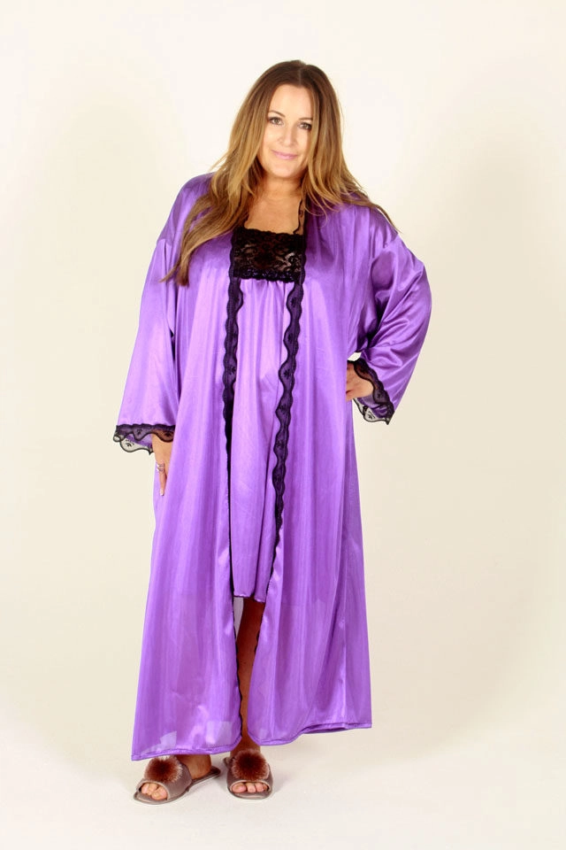 Lisa's Lacies Phoebe Nightie & Robe Set