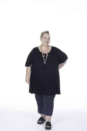 Lisa's Lacies Ebony Swing Top