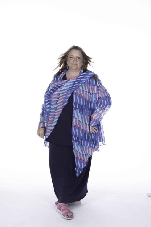 Lisa's Lacies 10 In 1 Wrap - 7 Colours - Image 7