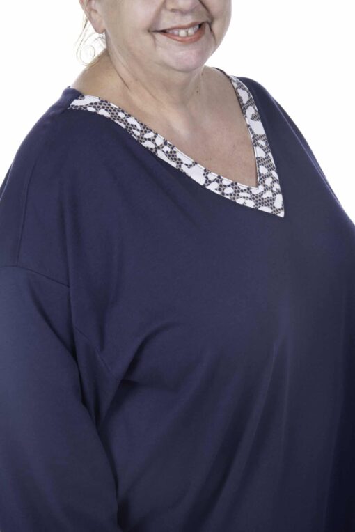 Lisa's Lacies Veronica Long Nightie - Navy with Animal Trim - Image 3