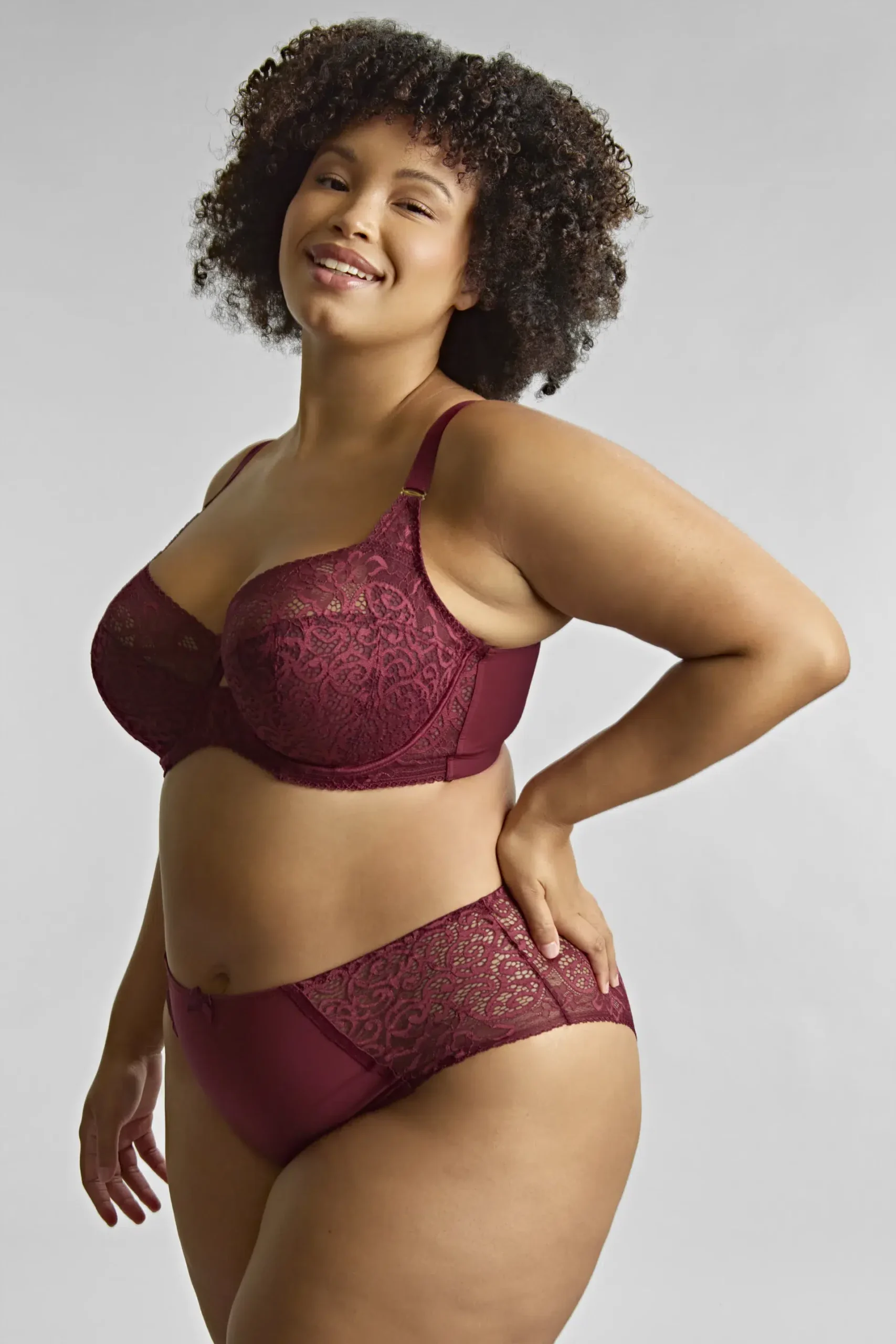 Sculptresse Estel Full Cup Bra - Cherry Red - Image 4
