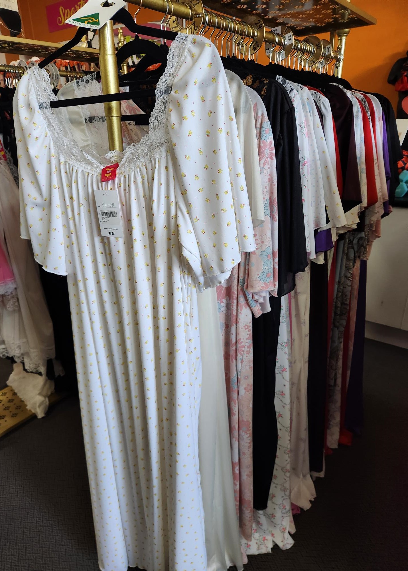 Lisa’s Lacies Sweet Dreams Nightie – Mystery Twin Pack